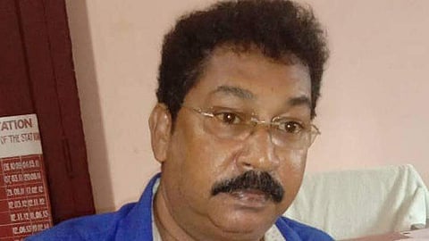 പത്രങ്ങളിലൂടെ വിവാഹപരസ്യം നല്കും; സ്ത്രീകളെ പീഡിപ്പിച്ച് ആഭരണങ്ങള് കവരും; ചാവക്കാട് സ്വദേശി അറസ്റ്റില്