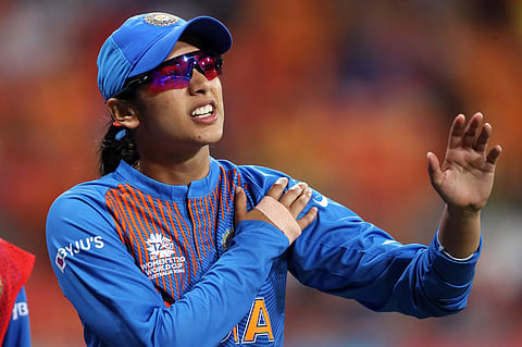 കോവിഡ് 19ല് വിറങ്ങലിച്ച സാംഗ്ലിയില് സ്മൃതി മന്ദാന, ക്വാറന്റീനില് തുടരുന്നു, ആരോഗ്യനില പരിശോധിക്കുന്നതായി അധികൃതര്