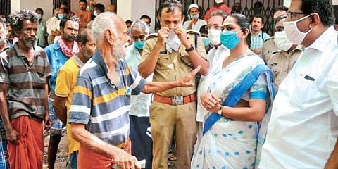 കൗണ്സിലര്ക്ക് കോവിഡ്; കൊച്ചി മേയര് സൗമിനി ജയിന് നിരീക്ഷണത്തില്