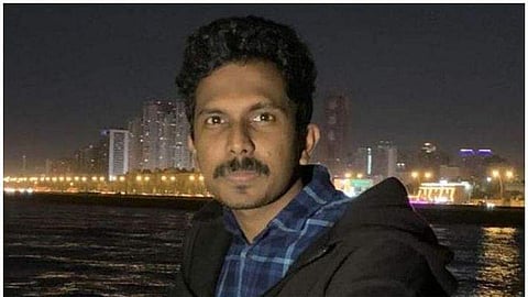 സംസാരിച്ചുകൊണ്ടിരുന്ന ഫോണ് എറിഞ്ഞു തകര്ത്തു; യുഎഇയില് മലയാളി യുവാവ് കെട്ടിടത്തില് നിന്ന് ചാടി മരിച്ചു, അന്വേഷണം