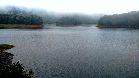 കക്കയം ഡാം: ഷട്ടറുകള് തുറന്നു; അതീവ ജാഗ്രത