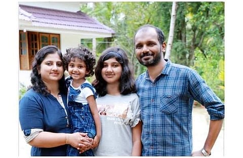 'കുറച്ചു കൂടി വലുതാകുമ്പോള് അവളോട് പറയണം; ഞങ്ങള് നിന്നെ ദത്തെടുക്കുകയായിരുന്നില്ല, നീ ഞങ്ങളെ ദത്തെടുക്കുകയായിരുന്നു'