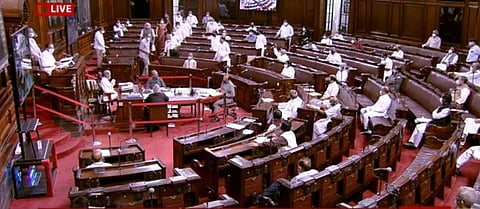 സഭാ സമ്മേളനം ബഹിഷ്കരിക്കുന്നു, ഒറ്റക്കെട്ടായി പ്രതിഷേധം കനപ്പിച്ച് പ്രതിപക്ഷം