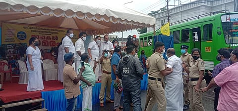 ചിത്രം: ഫെയ്സ്ബുക്ക്
