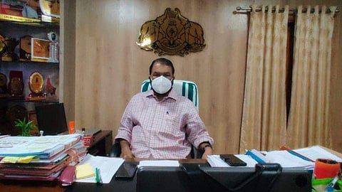 മന്ത്രി വി ശിവന്കുട്ടി,ഫെയ്സ്ബുക്ക് ചിത്രം