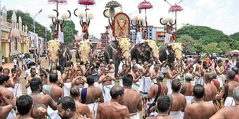 തൃശൂര് പൂരം/ ഫയല് ചിത്രം