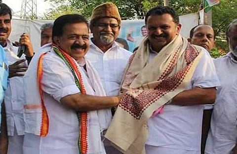 കെ മുരളീധരനും രമേശ് ചെന്നിത്തലയും/ ഫയല്