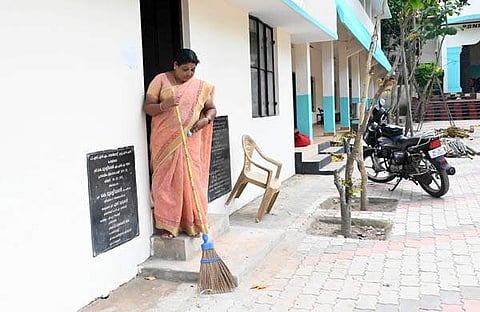 ഉഷാ കുമാരി പുതിയ ജോലിയില്/വിന്സെന്റ് പുളിക്കല്