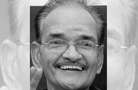 'അകംപിടയ്ക്കുന്ന ശൈലിയിലായിരുന്നു ആ വാര്ത്തയെഴുത്ത്'/ചൊവ്വല്ലൂര്