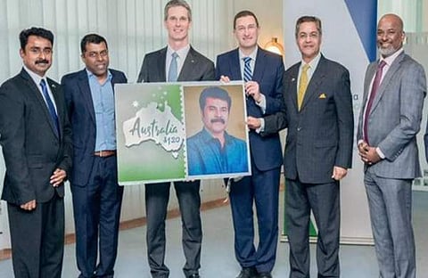 പേഴ്സണലൈസ്ഡ് സ്റ്റാമ്പുകള് പുറത്തിറക്കുന്നു/ ഫെയ്സ്ബുക്ക്