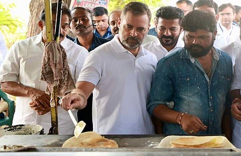 രാഹുൽ ഗാന്ധി ദോശ ചുടുന്നു/ എക്സ്