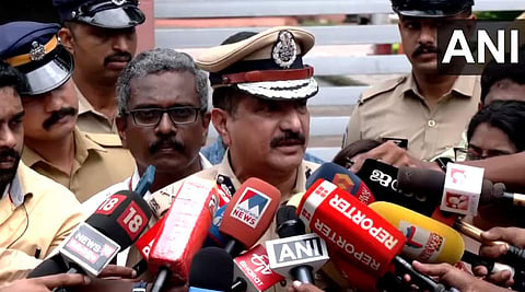 ഡിജിപി മാധ്യമങ്ങളെ കാണുന്നു