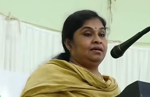 നടി ഗായത്രി/വിഡിയോ സ്ക്രീൻഷോട്ട്