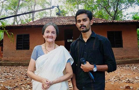 പ്രേംജി ആർ സുബ്ബലക്ഷ്മിക്കൊപ്പം/ ഫെയ്സ്ബുക്ക്