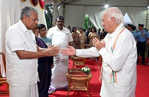 മുഖ്യമന്ത്രിയും ഗവര്ണറും: ഫയൽ