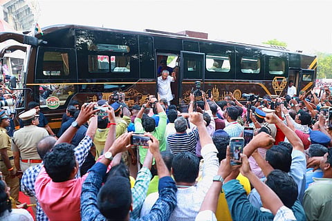 പിണറായി വിജയന്