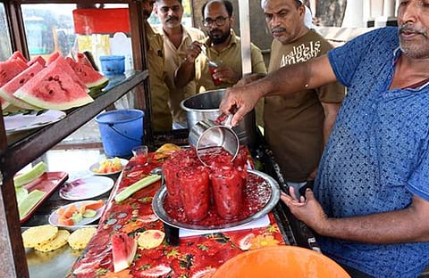 എക്സ്പ്രസ് ചിത്രം