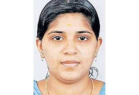 ആര്യ