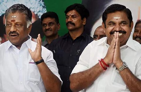 പനീര്സെല്വം, എടപ്പാടി പളനിസ്വാമി/പിടിഐ