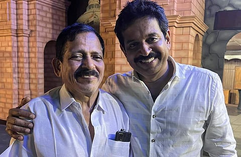 പഴയിടം, മുതുകാട്/ഫെയ്സ്ബുക്ക്