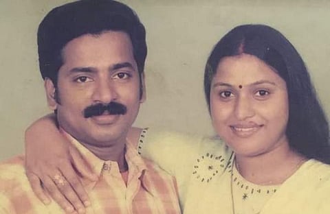 ലക്ഷ്മിപ്രിയ ഭർത്താവ് ജയേഷ്/ ചിത്രം ഫെയ്സ്ബുക്ക്