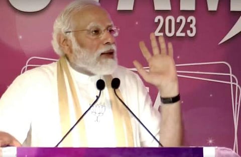 മോദി യുവം പരിപാടിയില് സംസാരിക്കുന്നു