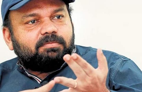 സന്തോഷ് ജോര്ജ് കുളങ്ങര, ഫോട്ടോ/ എക്സ്പ്രസ്