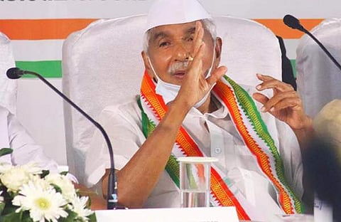 ഉമ്മന്ചാണ്ടി/ ഫെയ്സ്ബുക്ക്