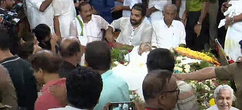 വീഡിയോ സ്ക്രീന്ഷോട്ട്