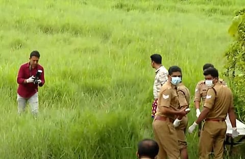ശരീരഭാഗങ്ങൾ കണ്ടെത്തിയ സ്ഥലത്ത് പൊലീസ് പരിശോധന/ ടിവി ദൃശ്യം