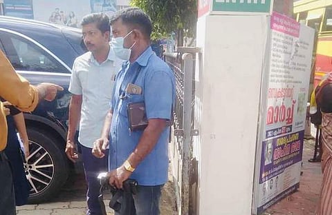 ജി സ്റ്റീഫന് എംഎല്എ ഫെയ്സ്ബുക്കില് പങ്കുവെച്ച ചിത്രം