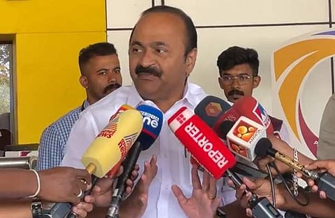 വിഡി സതീശന് ഡല്ഹിയില് മാധ്യമങ്ങളെ കാണുന്നു