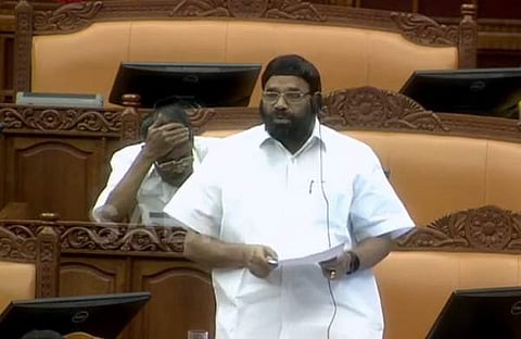 വിഎന് വാസവന് നിയമസഭയില് സംസാരിക്കുന്നു