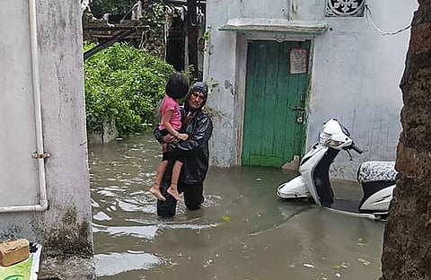കനത്ത മഴയില് മുങ്ങിയ നാഗ്പുര് നഗരത്തില്നിന്നുള്ള ദൃശ്യം/പിടിഐ