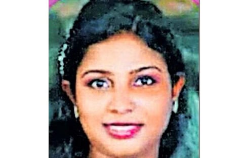 അനു