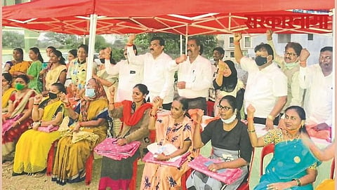 Womens in Shivsena meeting