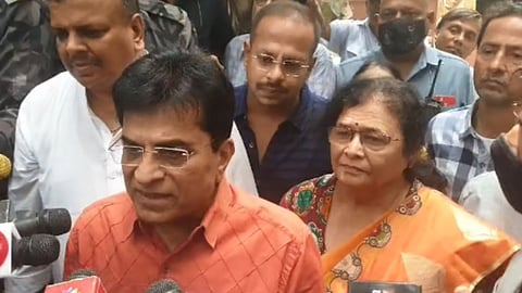 Kirit Somaiya, Medha Somaiya and Neil Somaiya