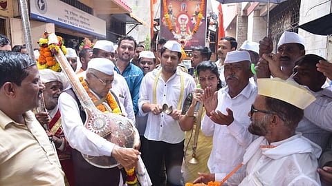 Dr. Sujay Vikhe Patil