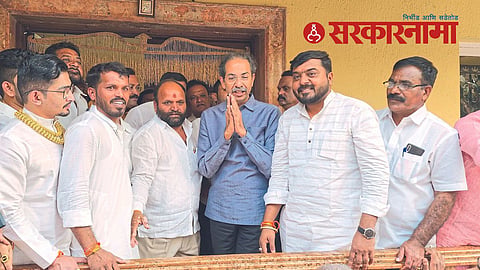 Uddhav Thackrey with Shivsena leaders.