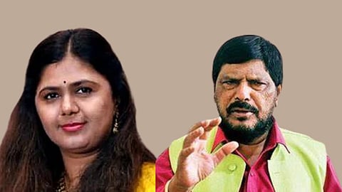 Pankaja Munde, Ramdas Athawale