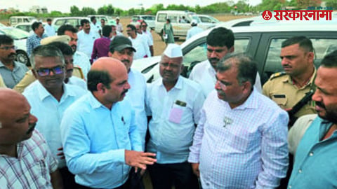 Ravindra Chavan, Jaykumar Gore