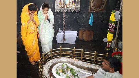 Supriya Sule-Pratibha Pawar