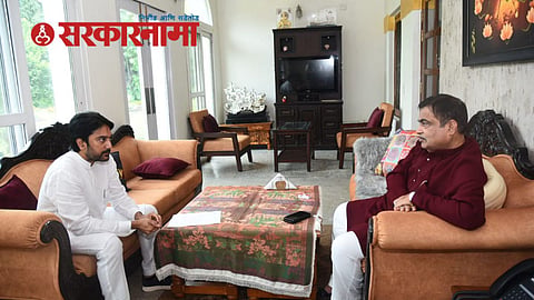 Dhiraj Deshmukh Meets Nitin Gadkari News