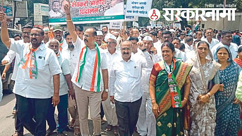 Congress delegation at Dhule
