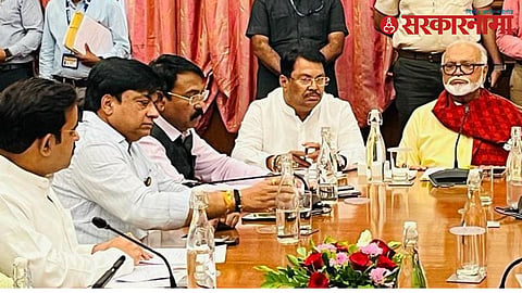 Vajay Wadettiwar & Chagan Bhujbal in Meeting