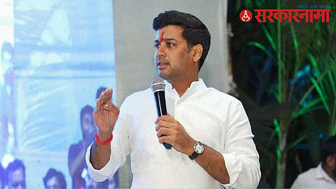 Dr. Shrikant Shinde