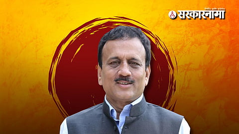 BJP leader Girish Mahajan celebrate victory after dominating Municipal Corporation election results.