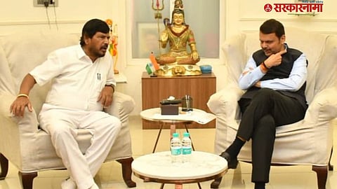 Ramdas Athawale meets Devendra Fadnavis