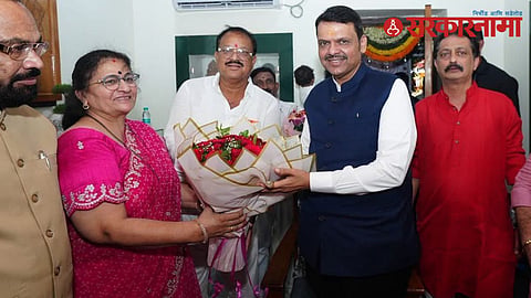 Congress Leader’s Santosh Singh Rawat meets CM Devendra Fadnavis