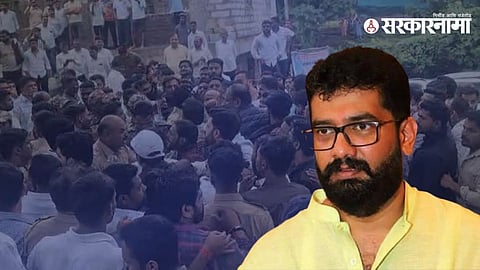 Tension erupted during the resolution process for development societies in Jaoli ahead of the Satara District Central Cooperative Bank election